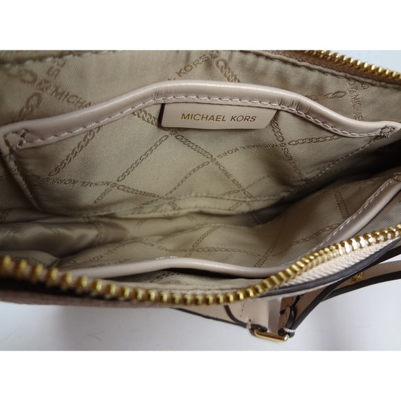 Michael Kors Camden Small Studded Dusty Pink Leather Pouchette Shoulder Bag - Picture 8 of 12